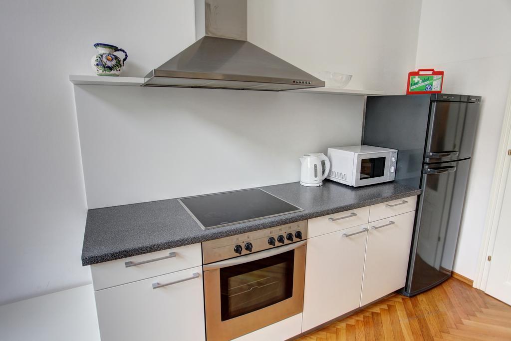 Gasser Apartments - Altstadt City Center Vienne Chambre photo
