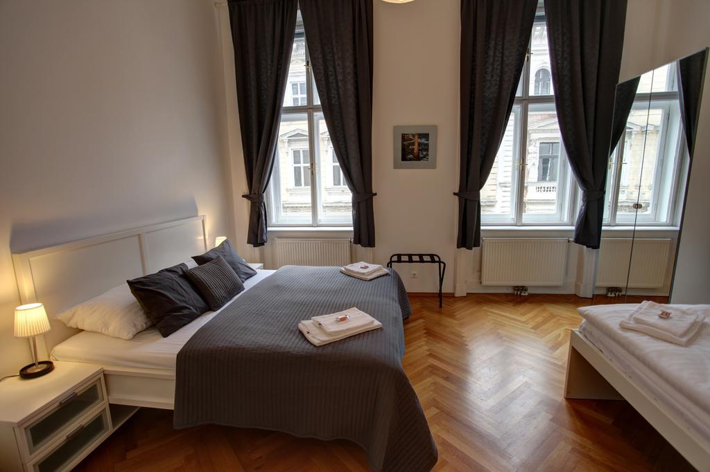 Gasser Apartments - Altstadt City Center Vienne Chambre photo