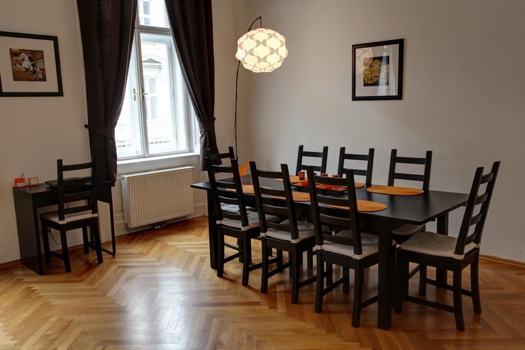 Gasser Apartments - Altstadt City Center Vienne Chambre photo