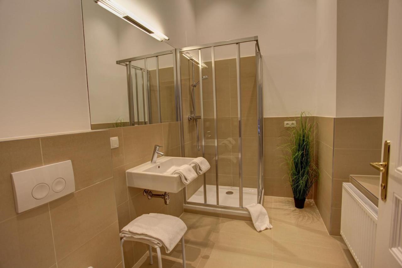 Gasser Apartments - Altstadt City Center Vienne Extérieur photo